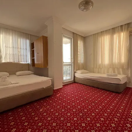 Hotell Marchica 3*